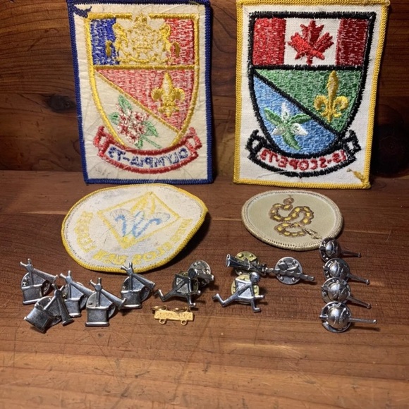Vintage Webelos 1973 Scope/ Olympia Patches & Activity Pins - Picture 3 of 6